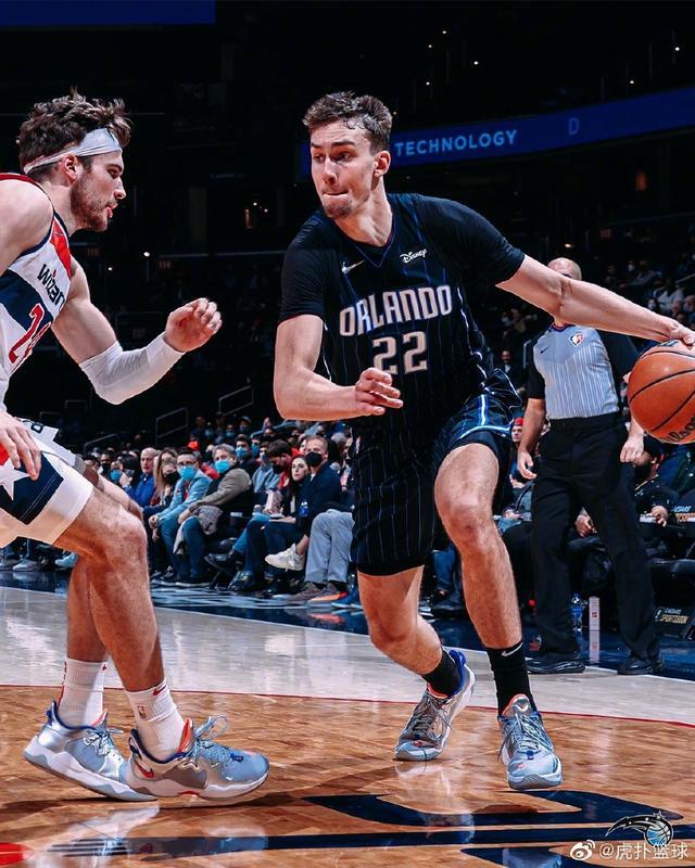 一夜双线豪门压力测试!皇马新帅西甲首秀,英超利物浦想打破怪圈